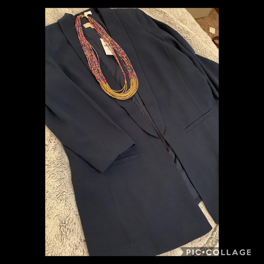 LOFT Navy Blazer 💫